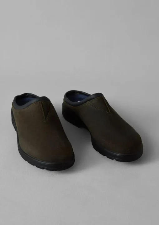 Blundstone Waxed Suede Grip Clogs