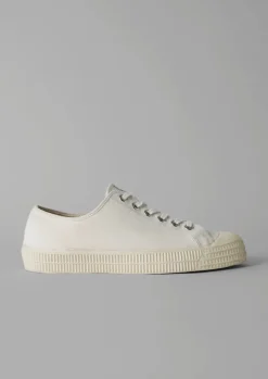 Novesta Star Master Plimsolls